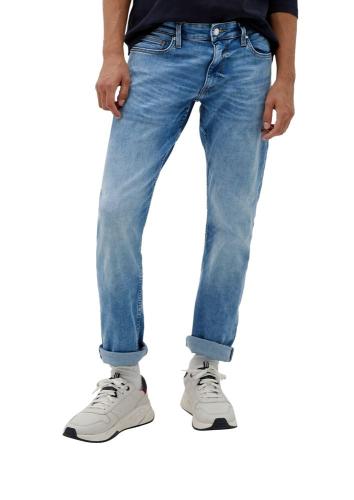 s.Oliver Jeans Slim: Jeans mit Waschung S22 2121841 