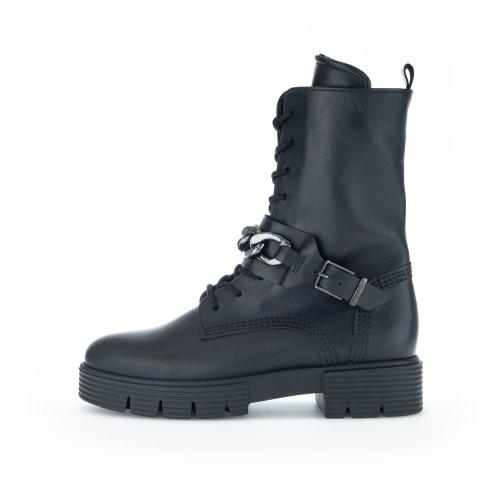 Gabor by Yvonne Catterfeld Bikerboot Leder Kettendetail Wechselfußbett Comfort- Mehrweite schwarz S22 92.743.57 8 | schwarz (Flau/c | H