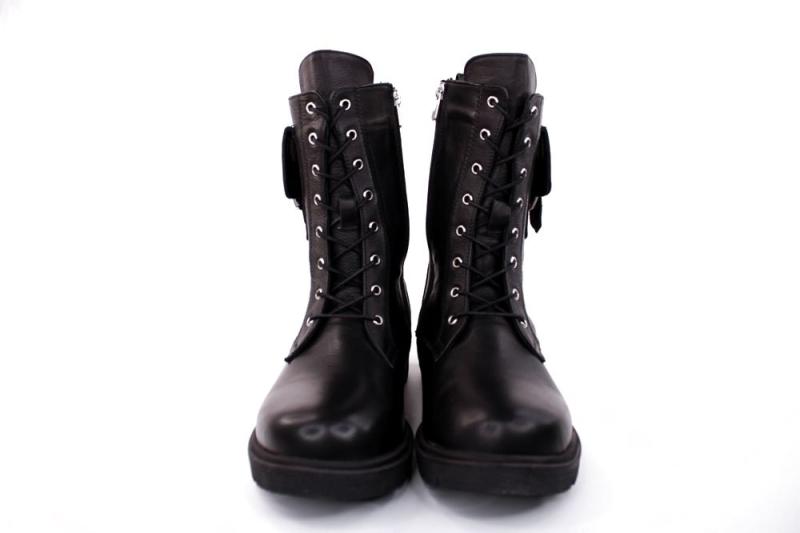 Andrea Conti Damen Schnürboots Täschchen Leder schwarz S22 1984808002 