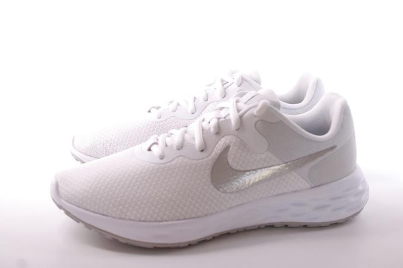 Nike W REVOLUTION 6NN Damen Sneaker BLACK/ WHITE WHITE/ METALLIC schwarz weiß S12 DC3729 