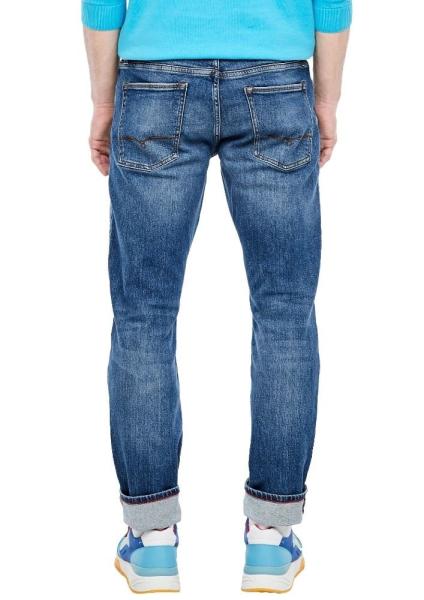 s.Oliver Regular Fit: Straight leg Jeans S11 2024073 