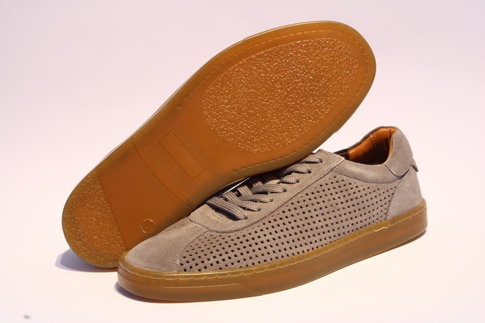 831401 44 | 00247 grey | 
