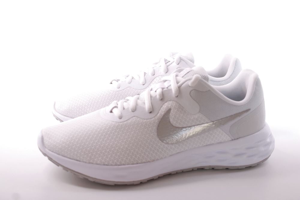 Nike W REVOLUTION 6NN Damen Sneaker BLACK/ WHITE WHITE/ METALLIC schwarz weiß S12 DC3729 7,5 | WHITE/METALLIC | 