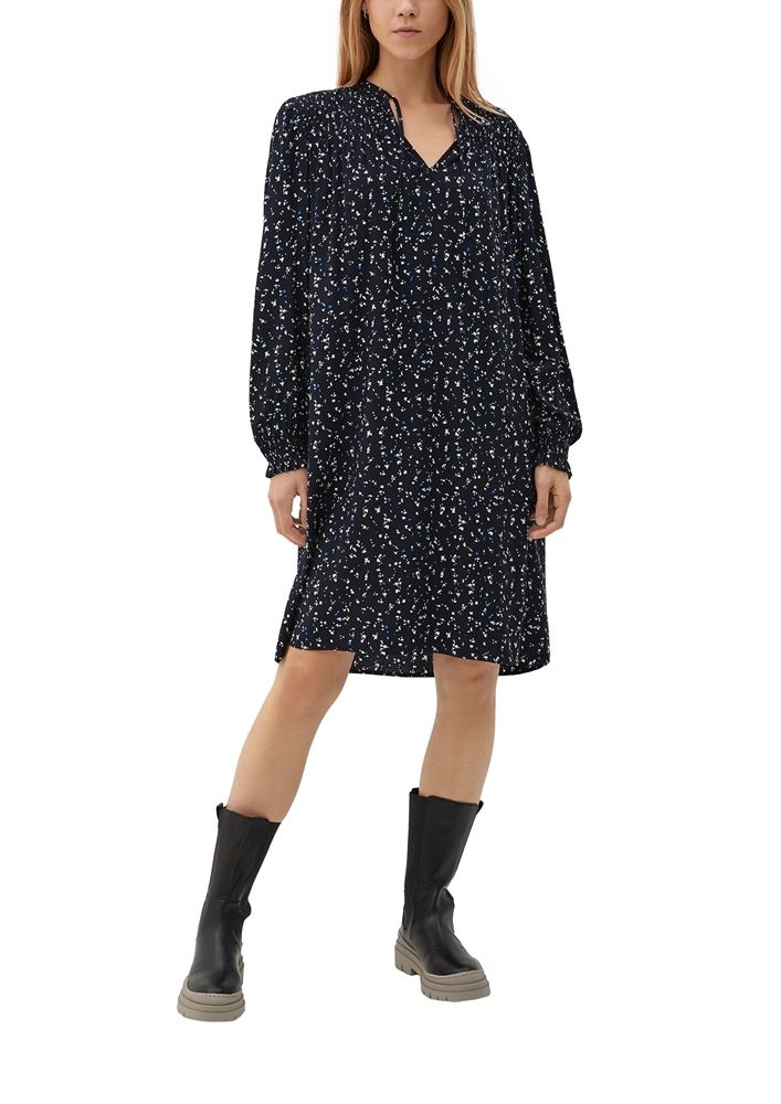 s.Oliver Viskosekleid mit Smok-Details S22 2124916 