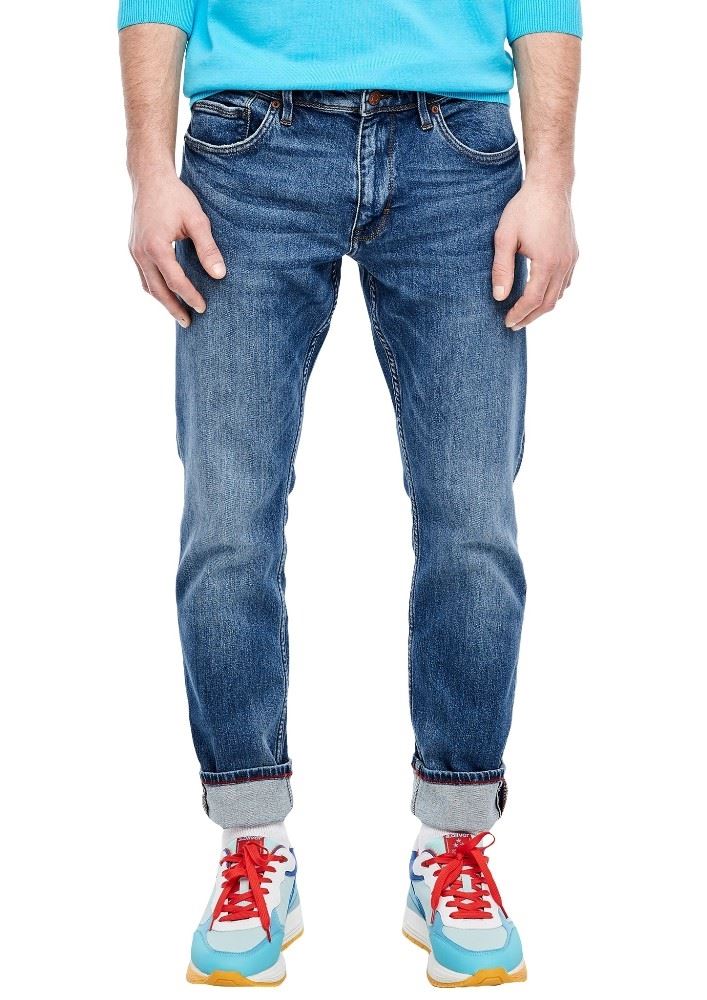 s.Oliver Regular Fit: Straight leg Jeans S11 2024073 