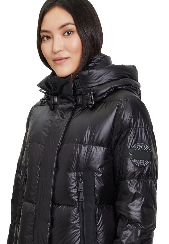 Betty Barclay Daunensteppjacke S22 schwarz und toffee S22 73191562 38 | 9045 Black | 