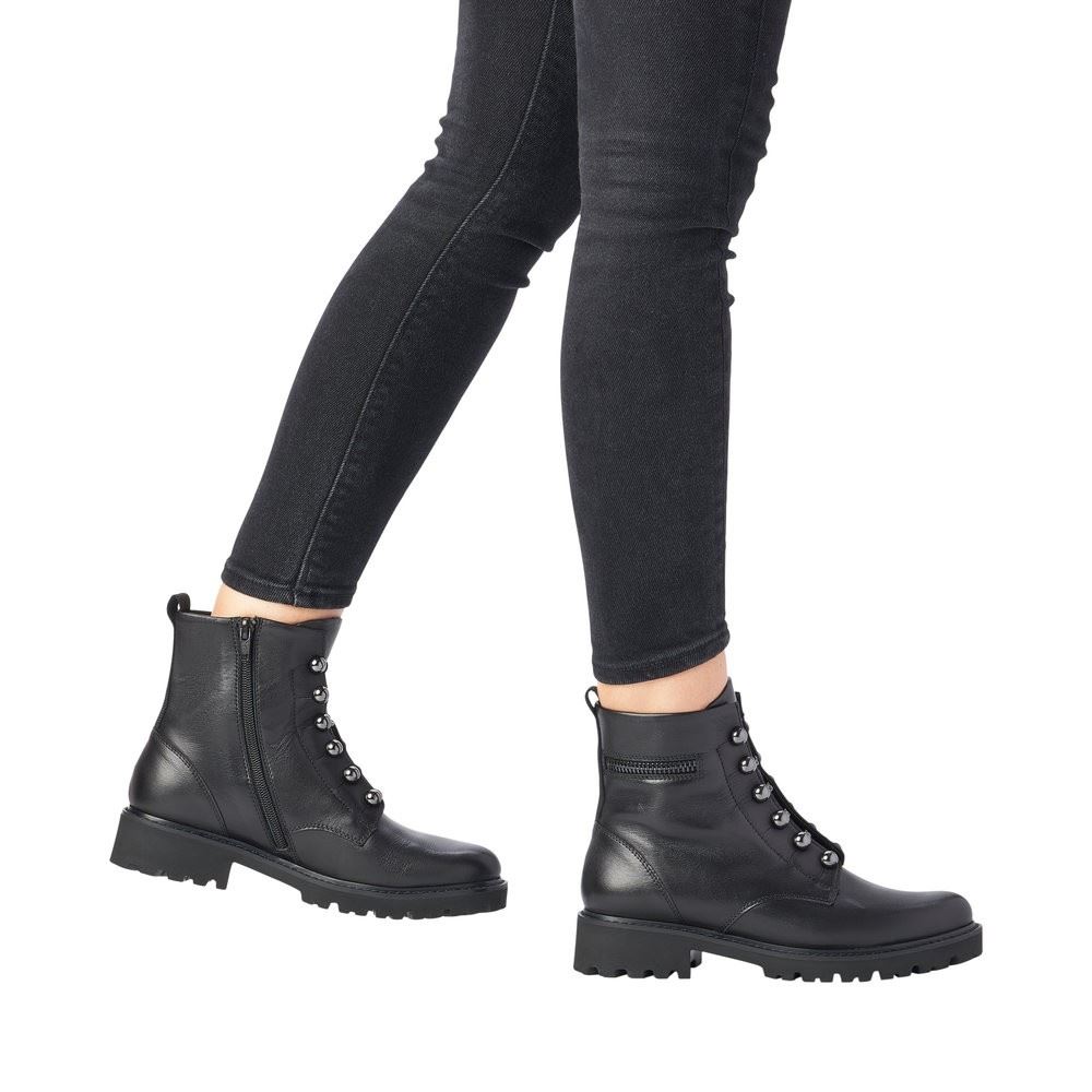 Remonte Damen Boots Kettendetails Leder schwarz S22 D8670-01 