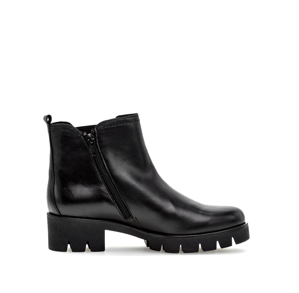 Gabor Chelsea Boots Leder Wechselfußbett derbe Sohle schwarz S23 31.710.27 4,5 | schwarz | F
