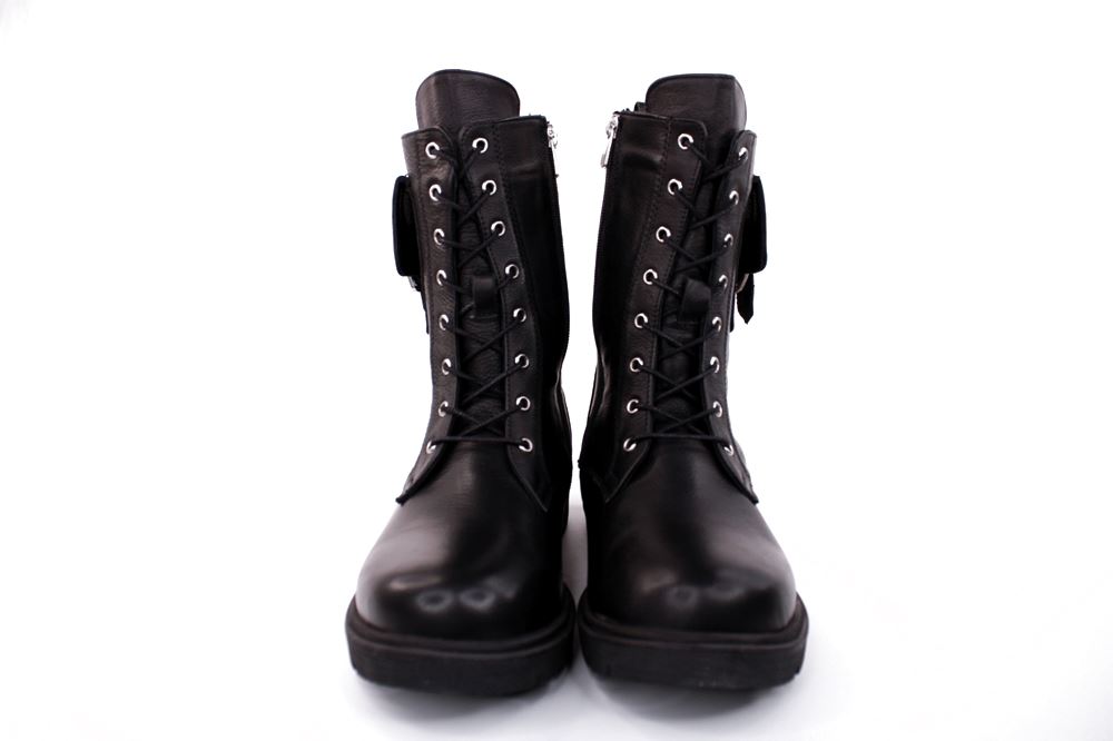 Andrea Conti Damen Schnürboots Täschchen Leder schwarz S22 1984808002 41 | schwarz | 