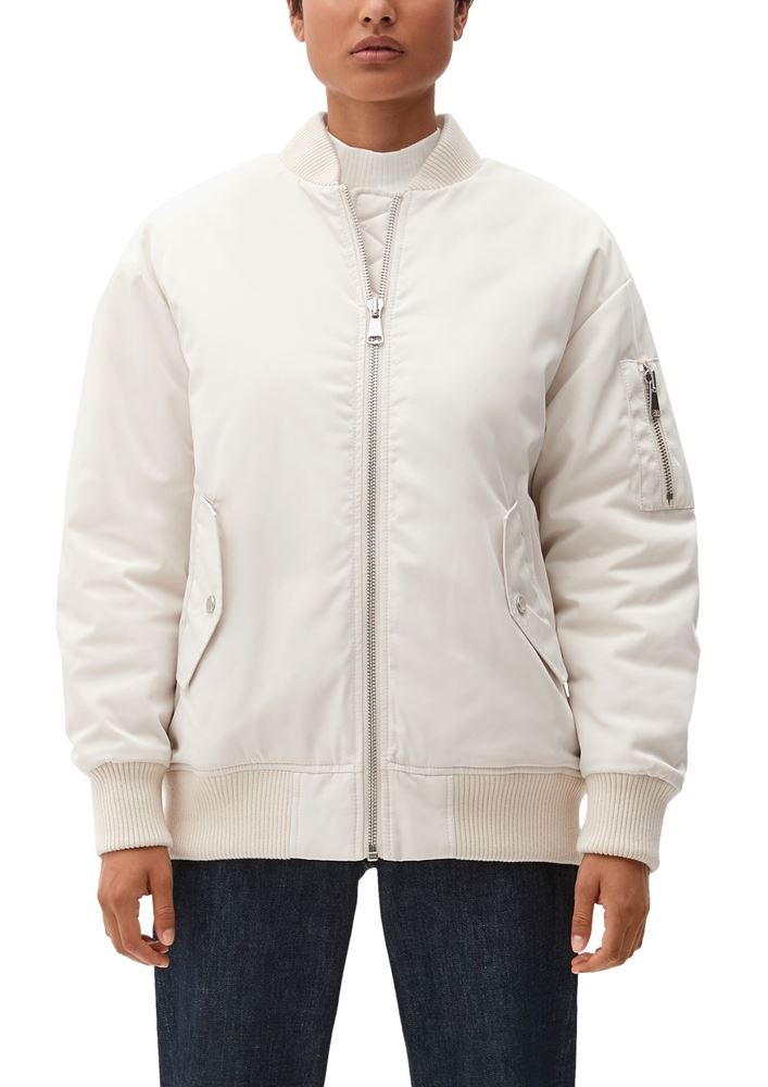 s.Oliver Damen Nylon- Blouson Jacke wattiert Stehkragen beige S22 2119872 