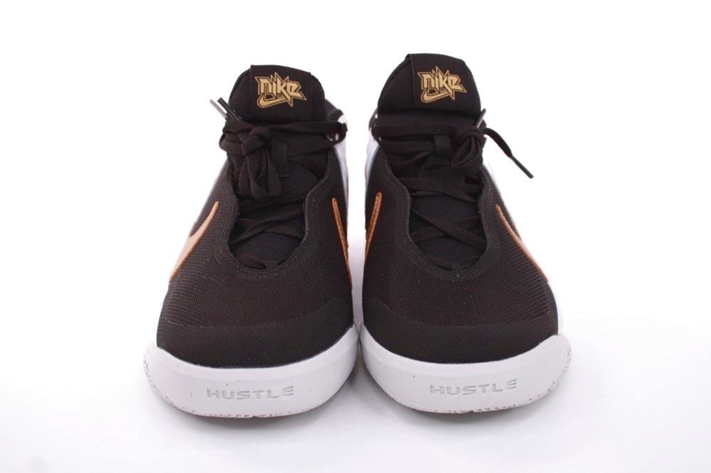 Nike TEAM HUSTELD D10 (GS) Kinder Sneaker schwarz gold S12 CW6735 
