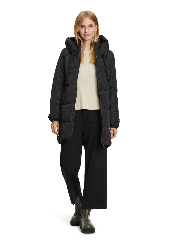 Betty Barclay Outdoorjacke Kapuze rot und schwarz S22 73031544 42 | 9045 Black | 