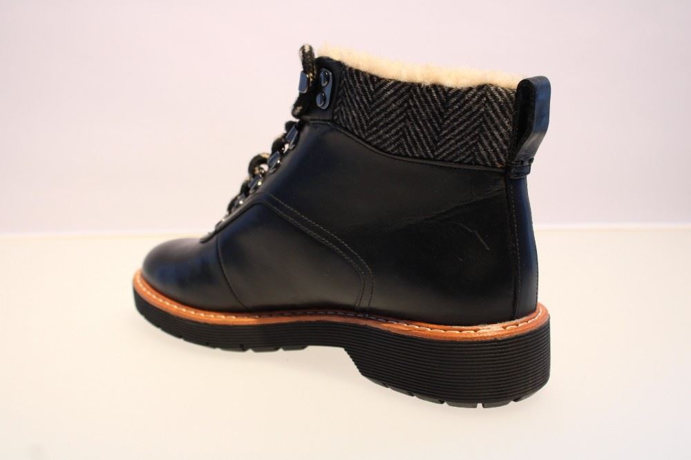 26127317 4 | black | 