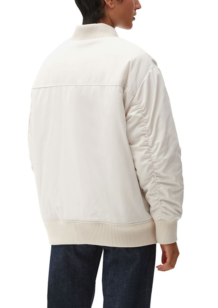 s.Oliver Damen Nylon- Blouson Jacke wattiert Stehkragen beige S22 2119872 
