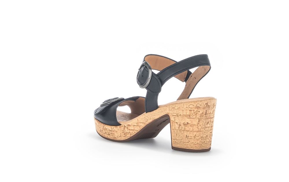 Gabor Plateau Sandale schwarz S13 24.764.27 