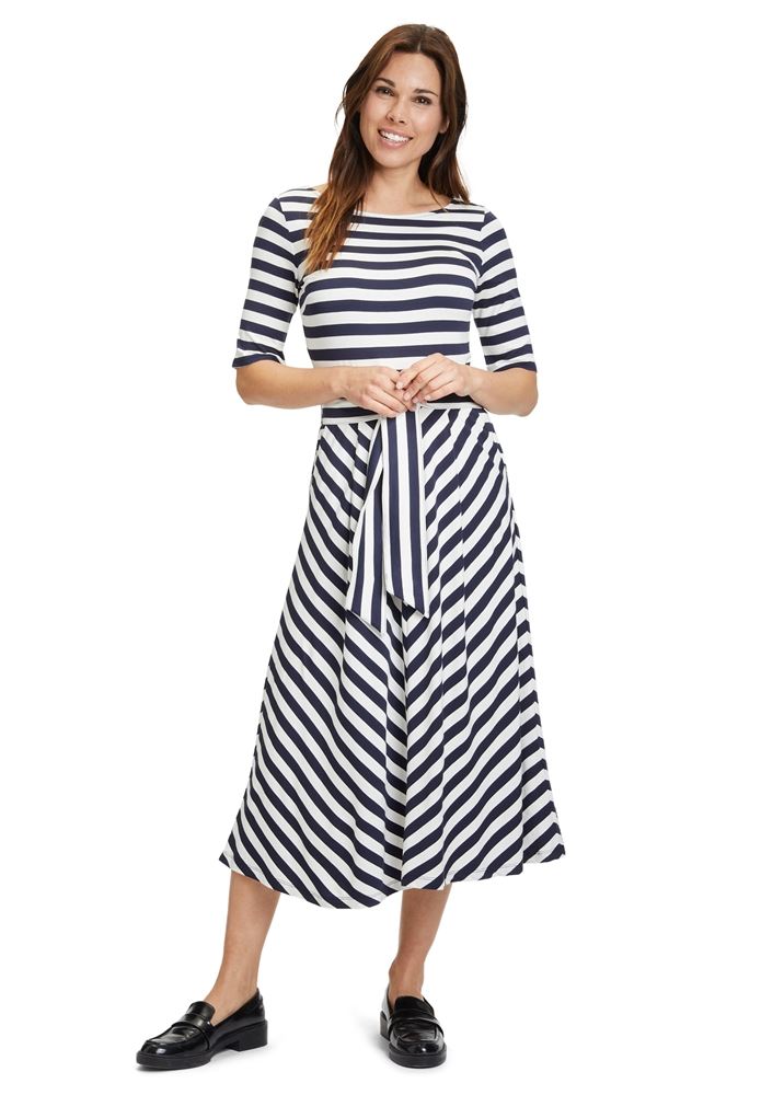 Betty Barclay tailliertes Jerseykleid Streifen Midi- Länge Eingrifftaschen weiß blauS13  13921405 