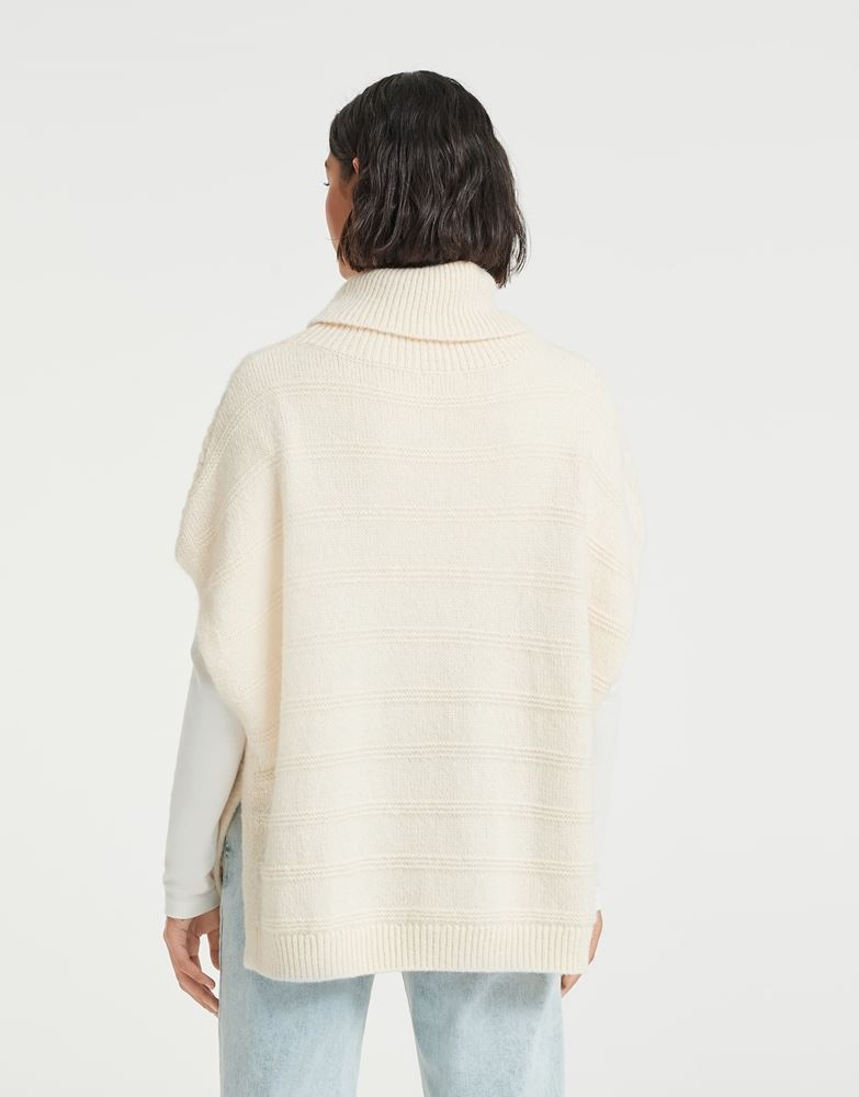 OPUS Abraidy cape Poncho Zopfmuster großer Kragen beige S22  1010985934100 