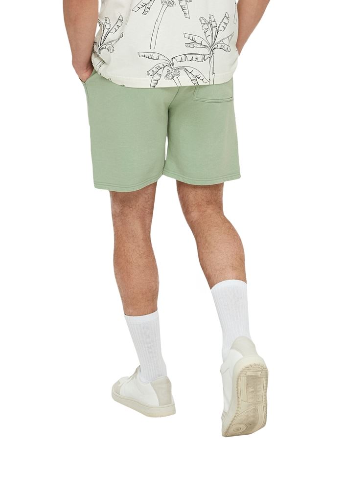QS designed by Herren Sweatshorts aus Baumwolle grün S13  2131607 