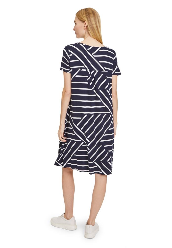 Betty Barclay Sommerkleid grafischer Print überschnittener Ärmel blau S13 13801406 