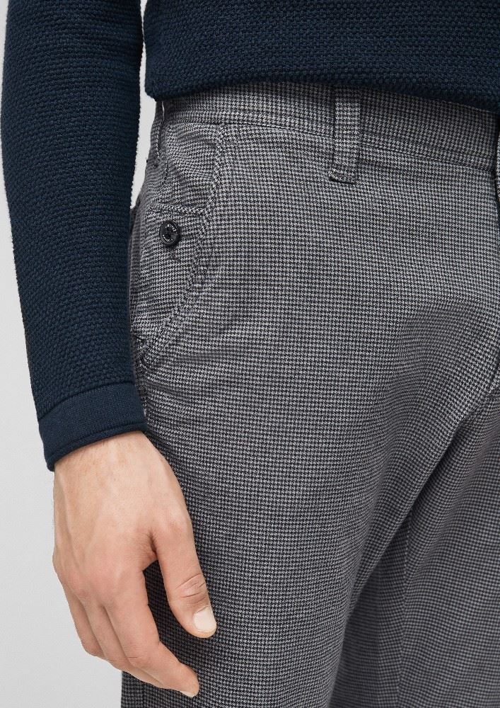 s.Oliver Hose Regular Fit mit Pepita Muster 2055872 