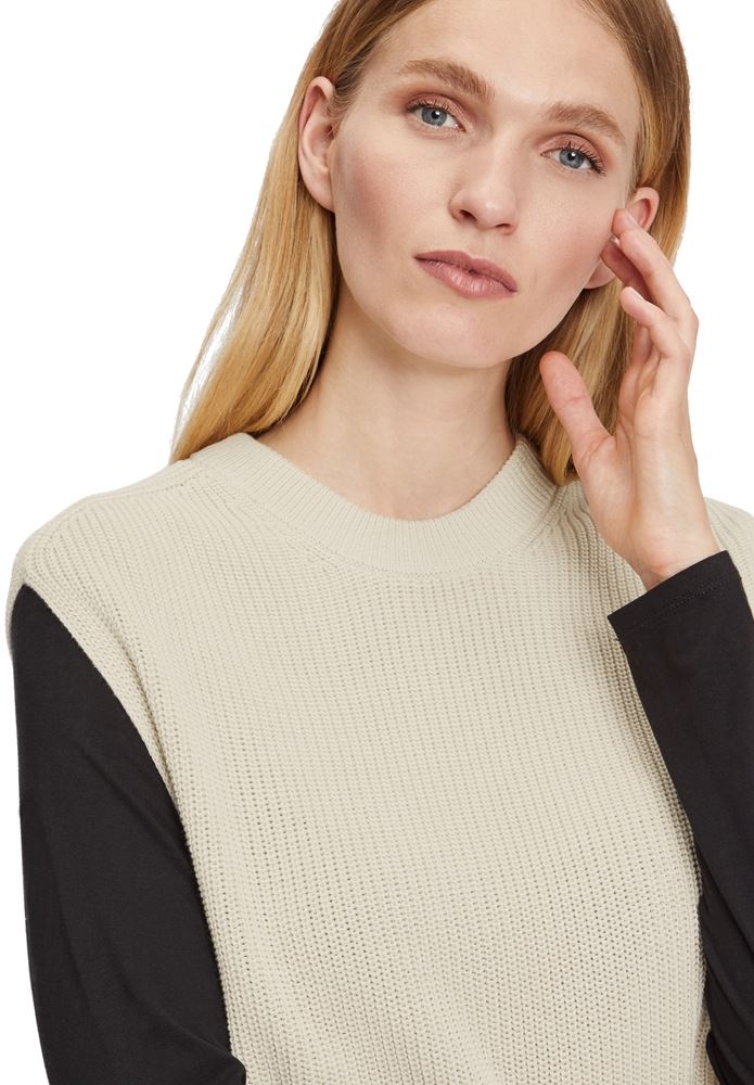 Betty Barclay Strickpullover Ärmellos blau und beige S22 58021081 