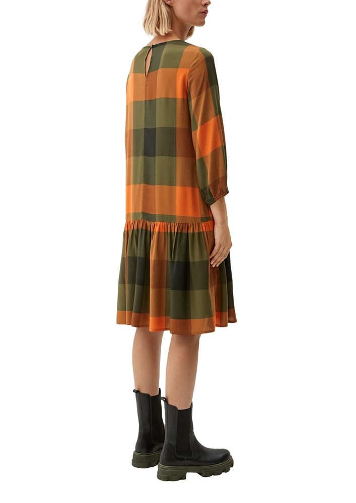 s.Oliver Damen Volantkleid karriert Rundhals-Ausschnitt orange, grün S22 2120724 34 | 79N0 GREEN | 