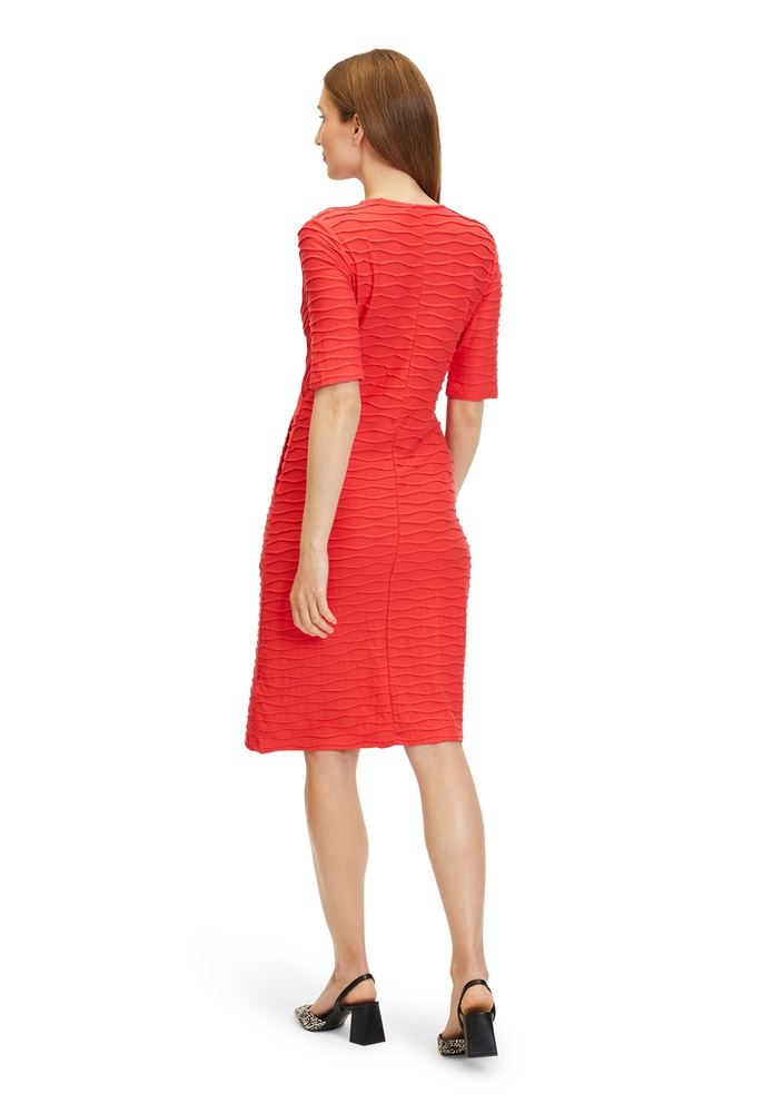 Betty Barclay Jerseykleid V- Ausschnitt Figurnah Eingrifftaschen rot S13 13841008 