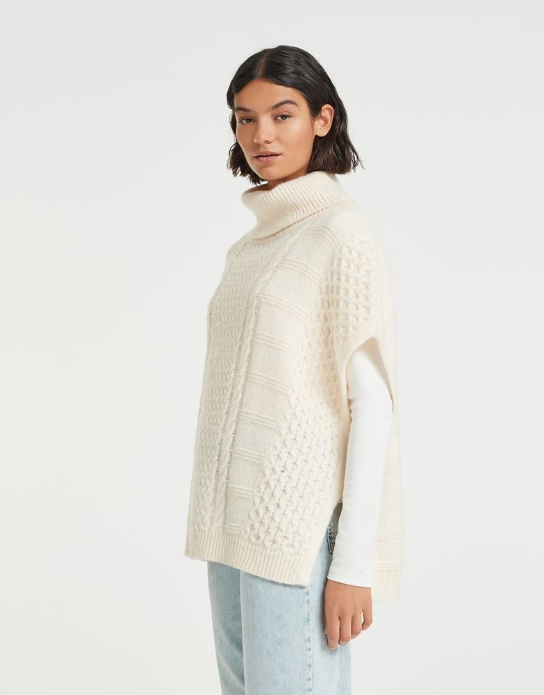 OPUS Abraidy cape Poncho Zopfmuster großer Kragen beige S22  1010985934100 