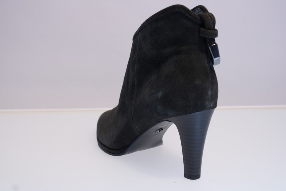 Tamaris Stiefelette grau 1-1-25073-23 41 | 206 GRAPHITE | 
