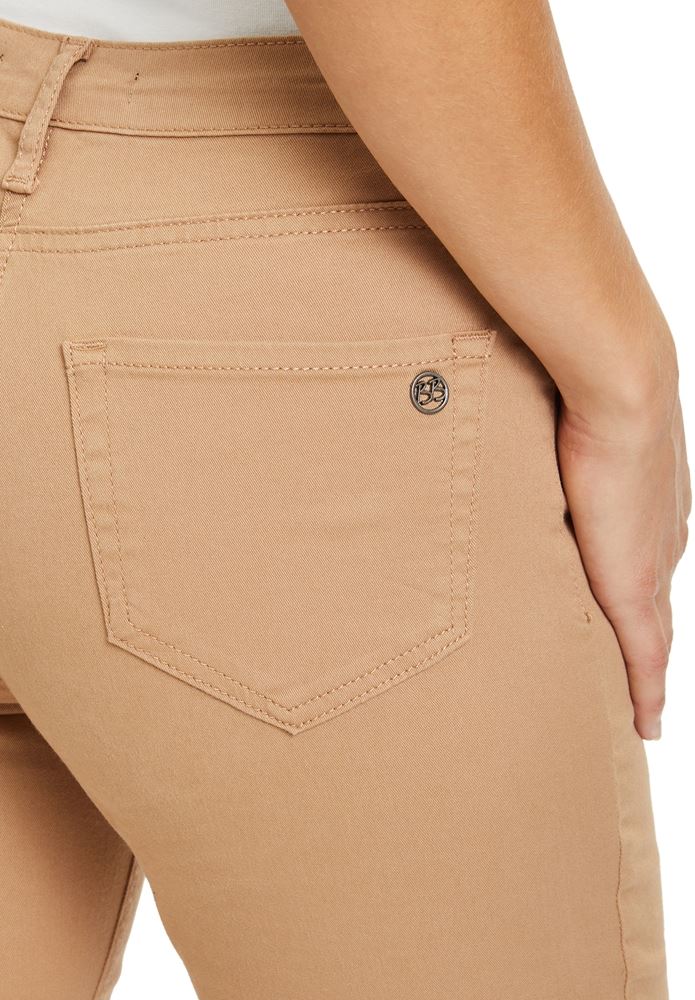 Betty Barclay Hose Slim Fit Mid Waist beige S22 66251060 46 | 7030 Golden Cam | 