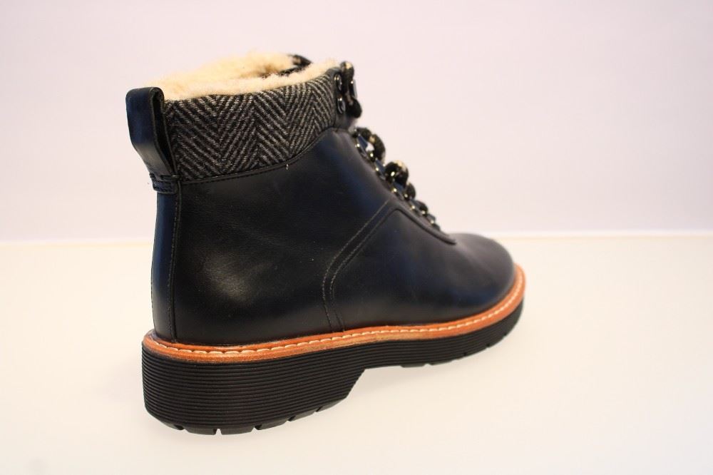 26127317 4 | black | 