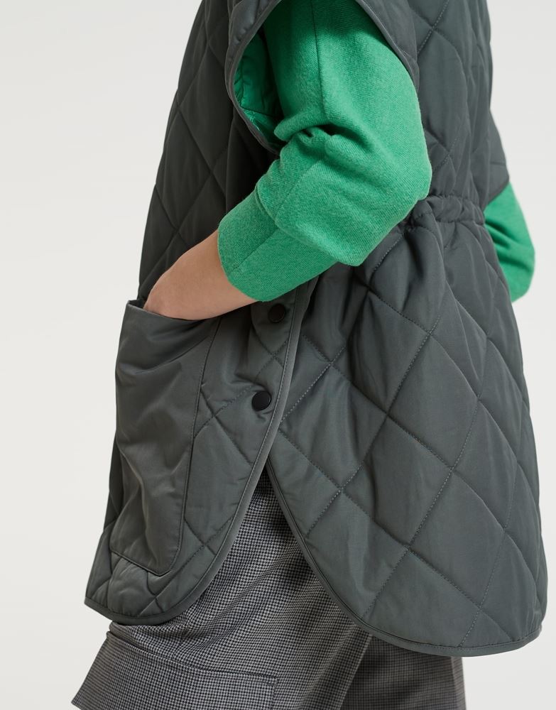 OPUS Steppweste Wirobe Cape überschnittene Schulter oversized grün S22 246669316145 