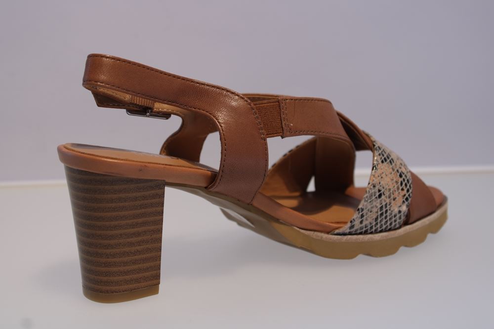 Regarde Le Ciel Sandalette braun CARMEN-02 