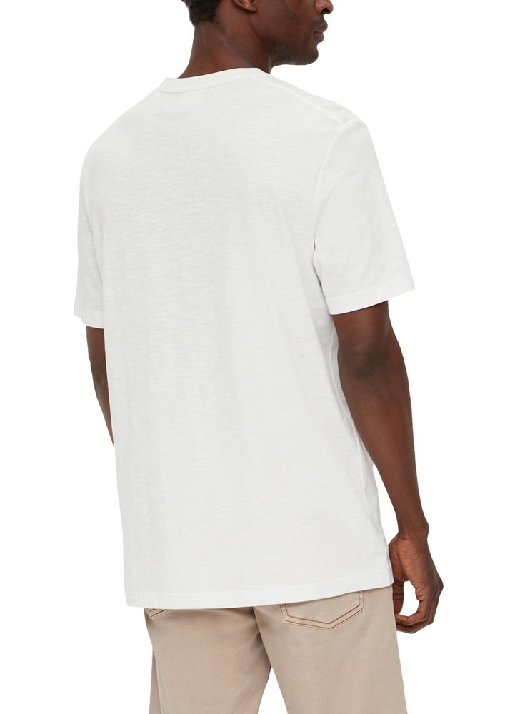 s.Oliver Herren Baumwollmix-Shirt mit Frontprint weiß, rot, blau S13  2131554 