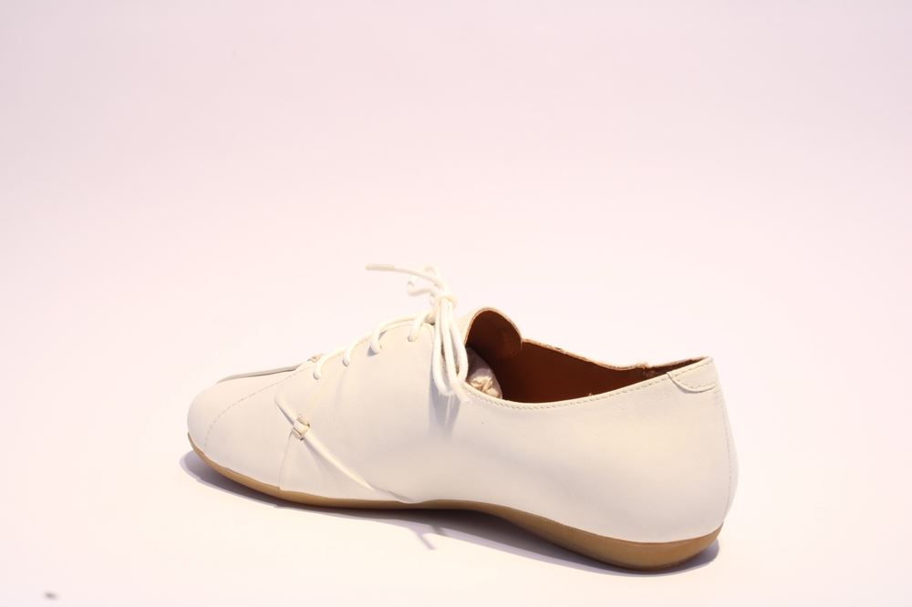 852003 42 | 01160 white | 