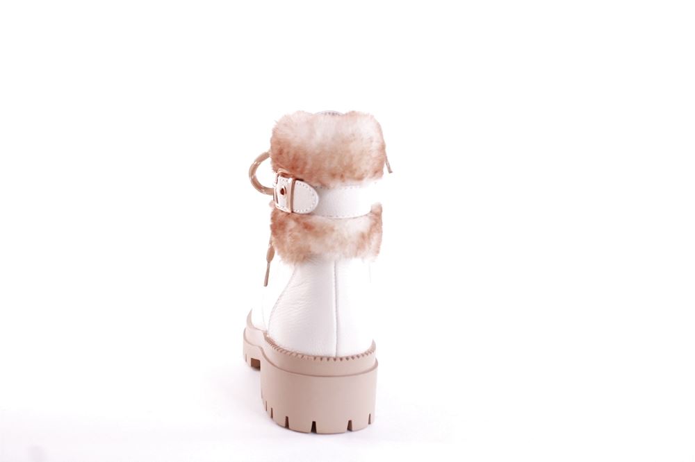 Olga-09 39 | 6015 ice/sand | 