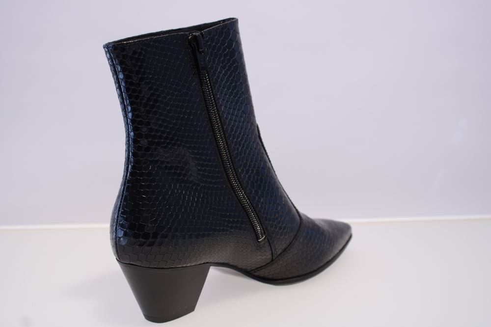 högl Stiefelette schwarz 8-104427 6 | 0100 schwarz | 