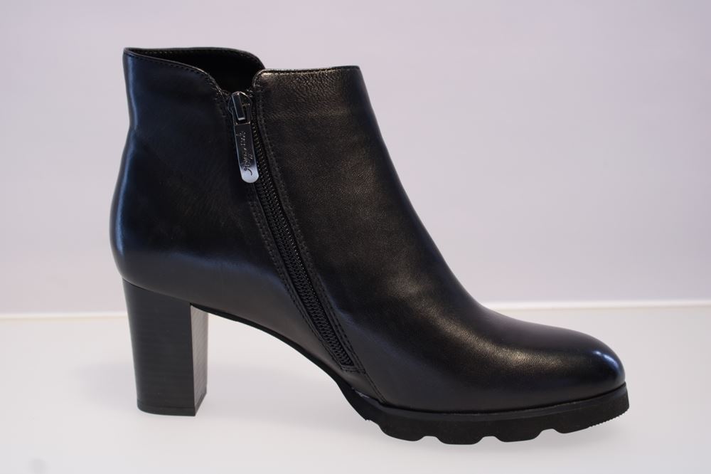 Regarde Le Ciel Stiefelette schwarz Patricia-01 