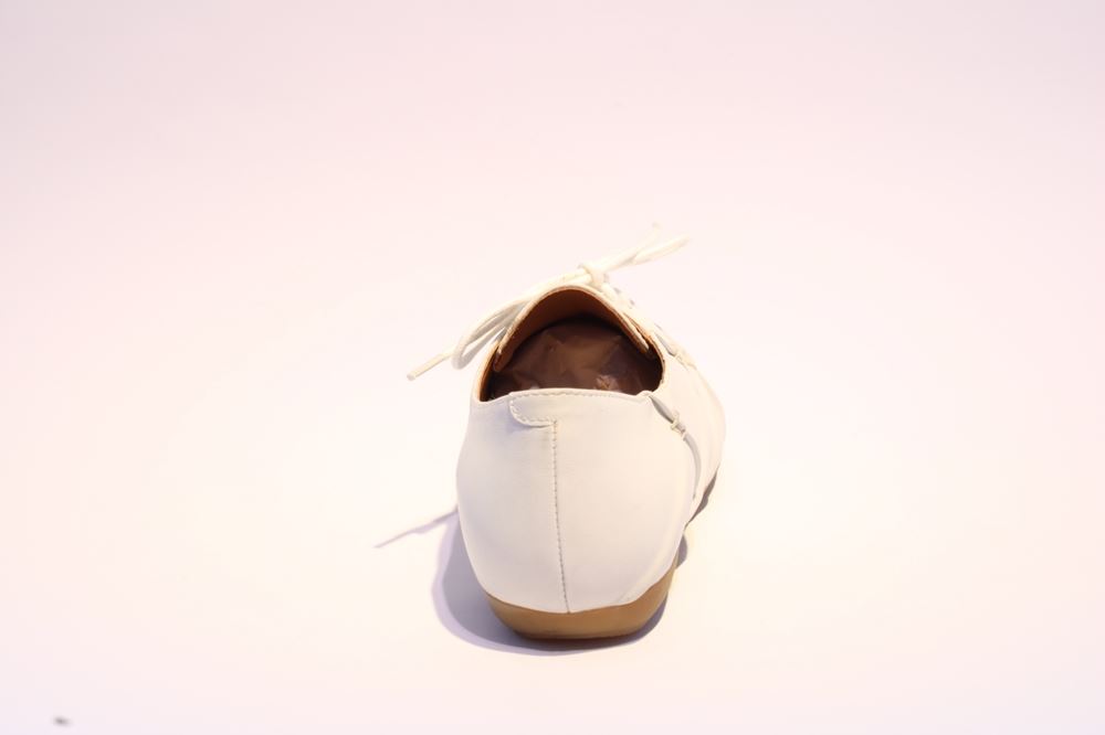 852003 42 | 01160 white | 